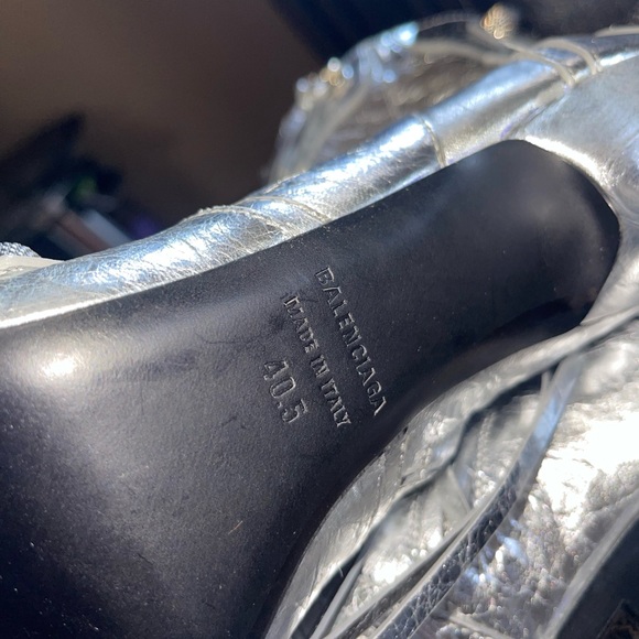 Balenciaga Cagole 90mm Bootie - Picture 9 of 11